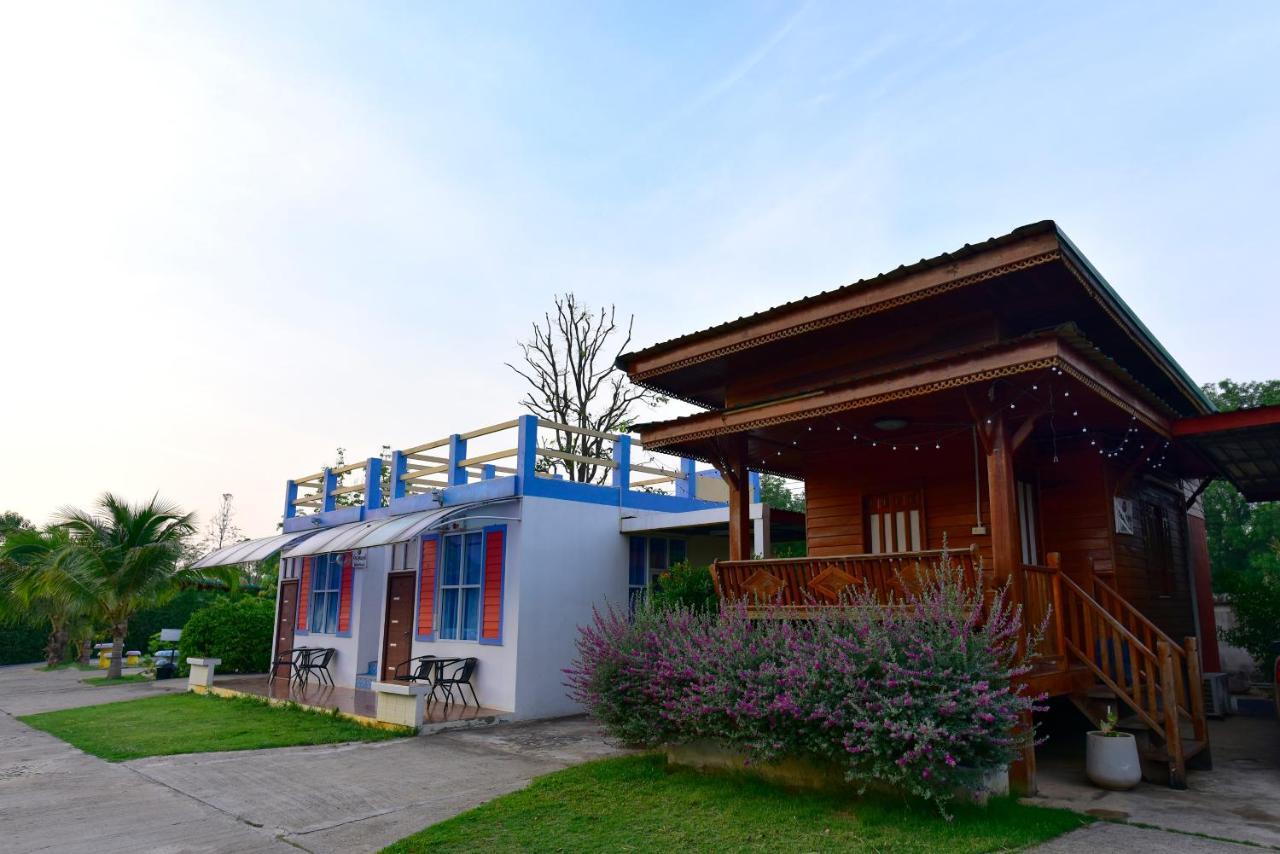 Chomduen Phu Kao Resort Non Sang エクステリア 写真