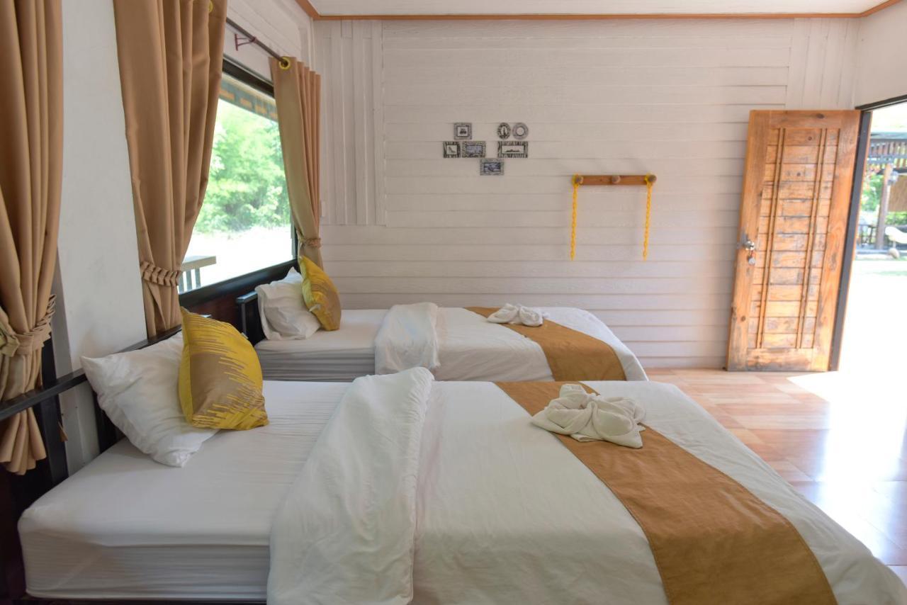 Chomduen Phu Kao Resort Non Sang エクステリア 写真