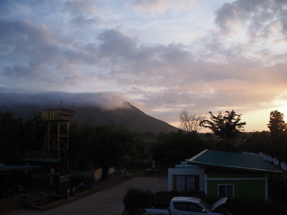 Chomduen Phu Kao Resort Non Sang エクステリア 写真