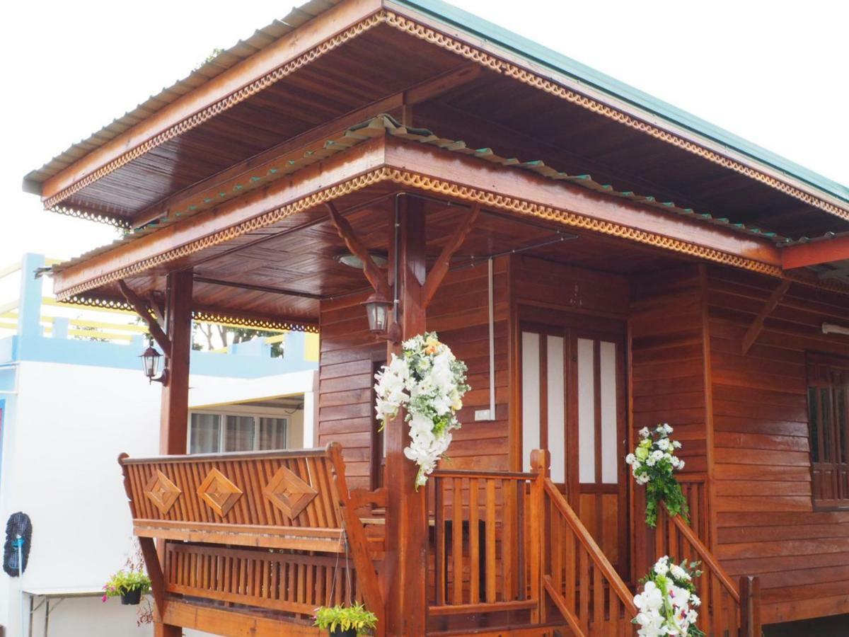 Chomduen Phu Kao Resort Non Sang エクステリア 写真